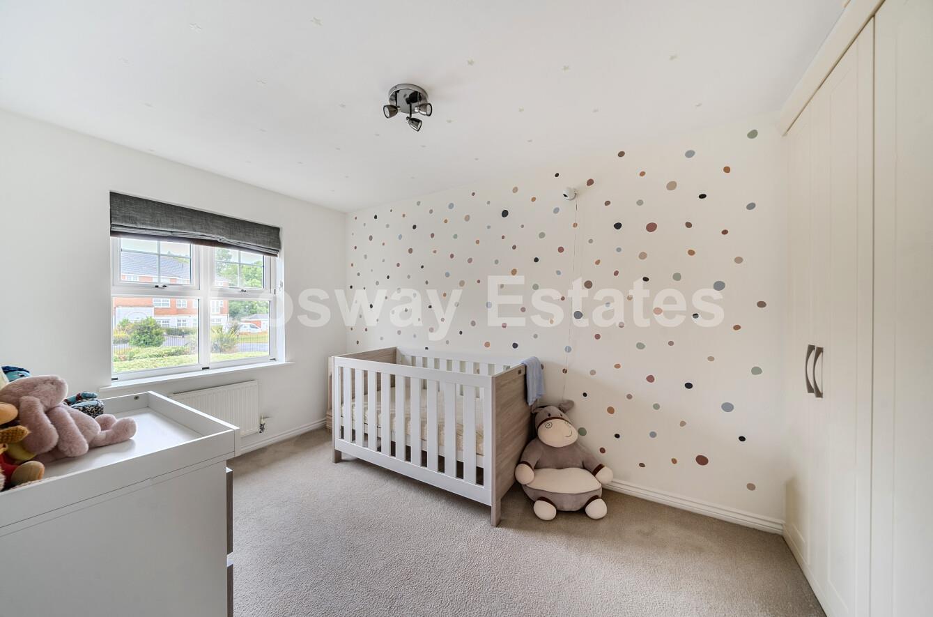 Bampton Drive, Mill Hill, NW7, London